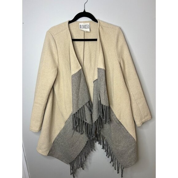 BB Dakota Jackets & Blazers - BB Dakota Fringe Drape Front Coat women’s sz Large